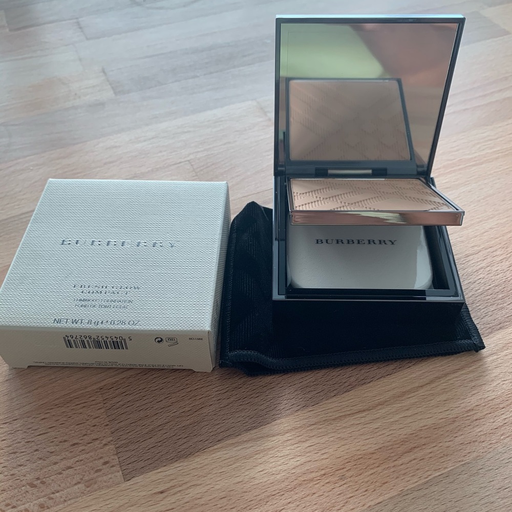 Burberry Fresh Glow Powder